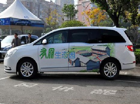 南宁户外车贴喷绘如何保持效果?